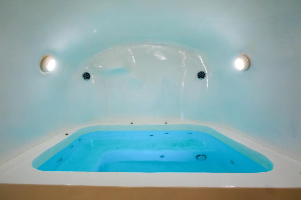 イメロヴィグリ Santorini Delux (Adults Only)ヴィラ エクステリア 写真